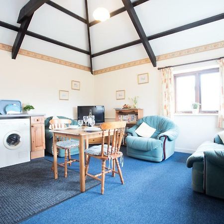 Sharlands Farm Holiday Cottages Bude Bagian luar foto